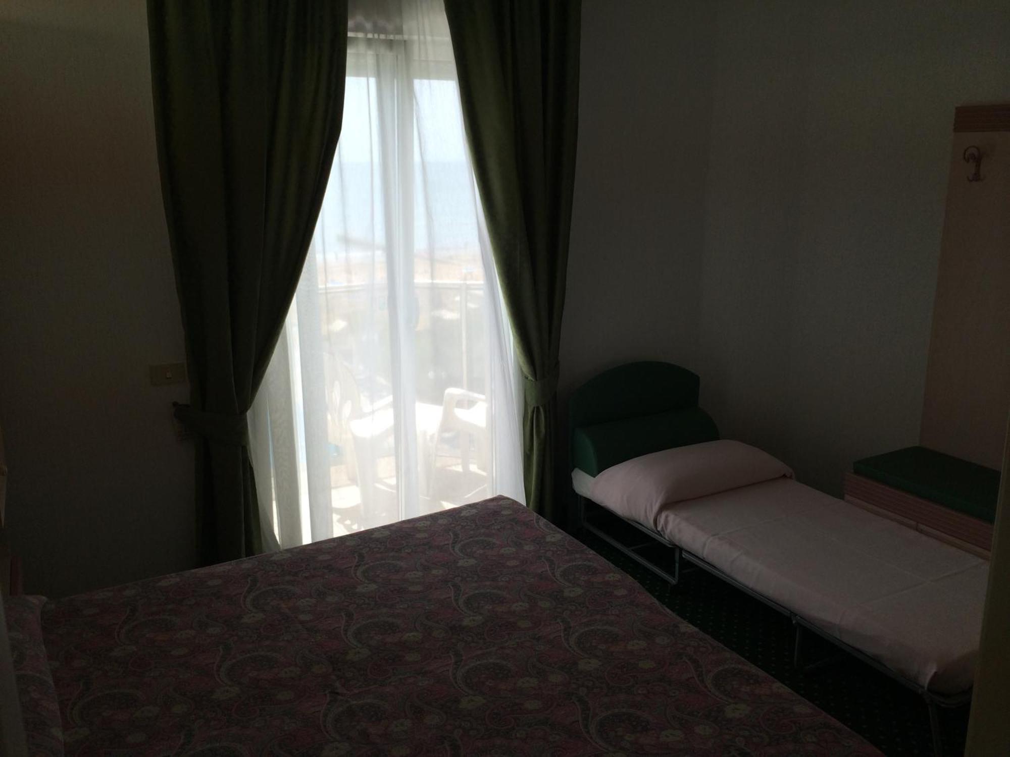 Hotel Cambridge Lido di Jesolo Pokój zdjęcie