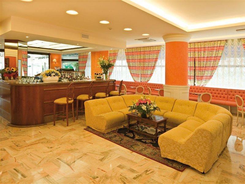 Hotel Cambridge Lido di Jesolo Zewnętrze zdjęcie