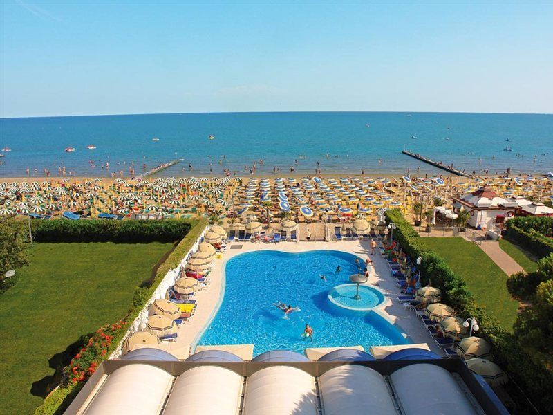 Hotel Cambridge Lido di Jesolo Zewnętrze zdjęcie
