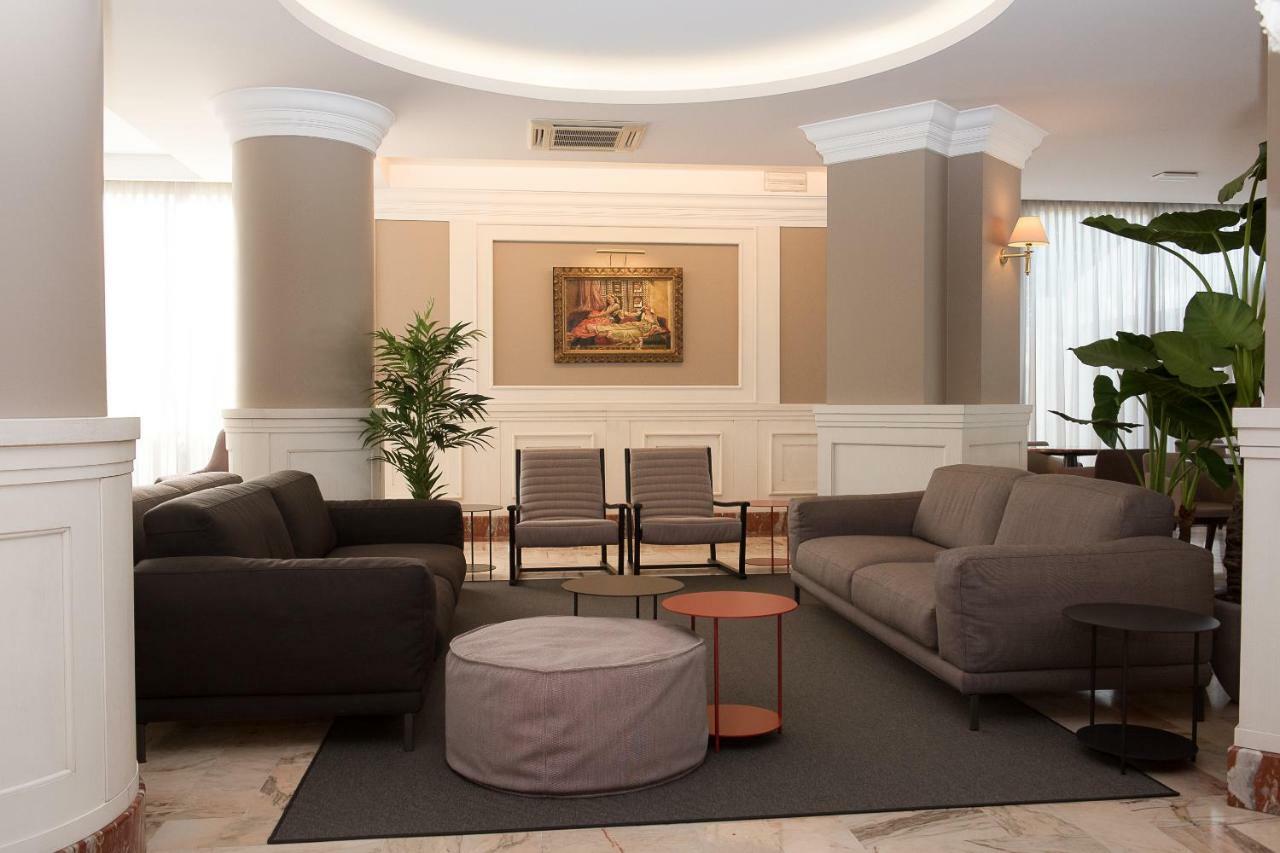 Hotel Cambridge Lido di Jesolo Zewnętrze zdjęcie